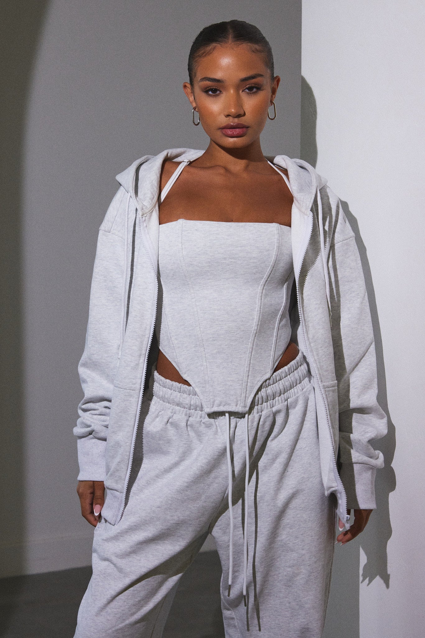 The Basic Jersey Jacket in Grey