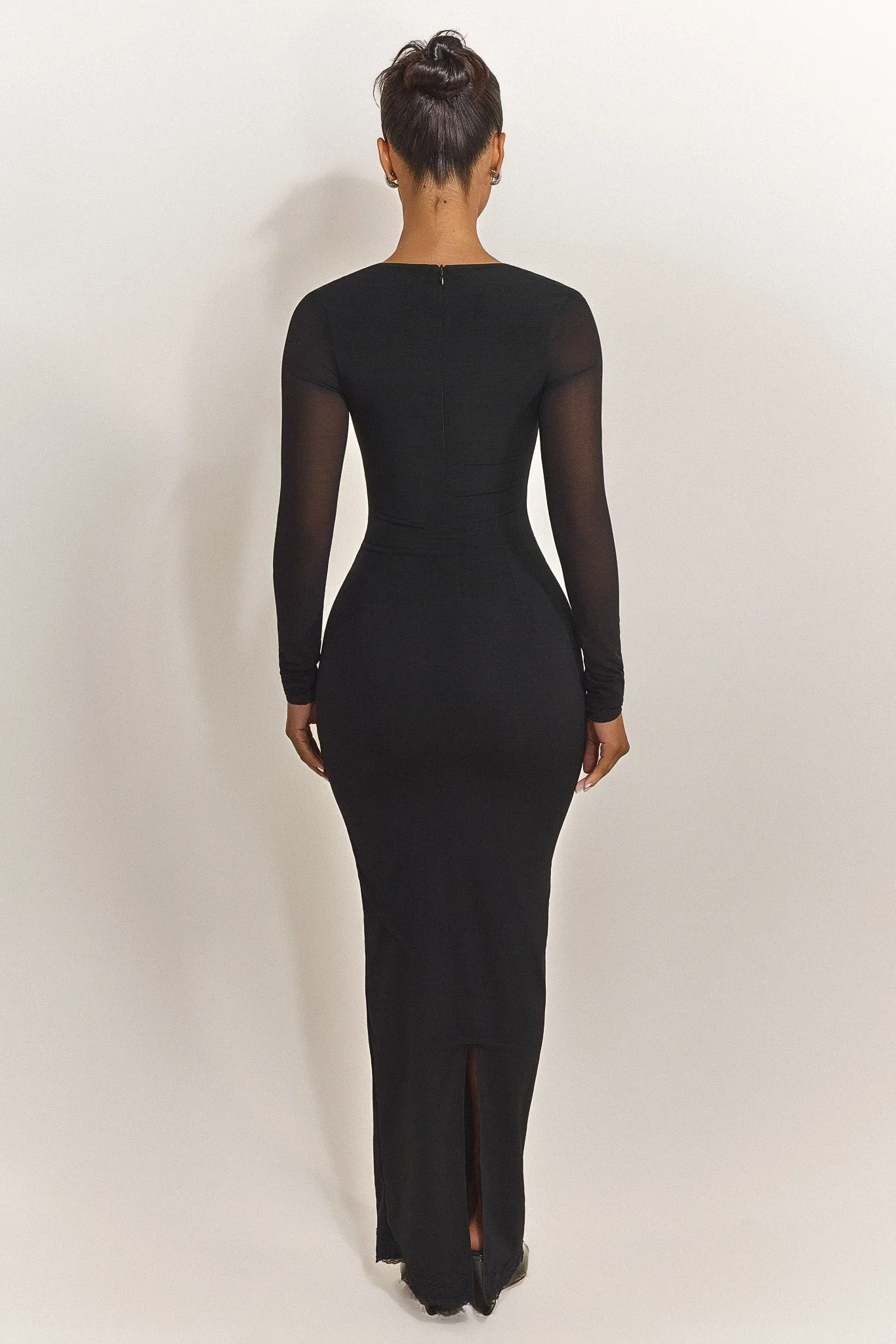 The Long Sleeve Bij Maxi in Black - Image 3